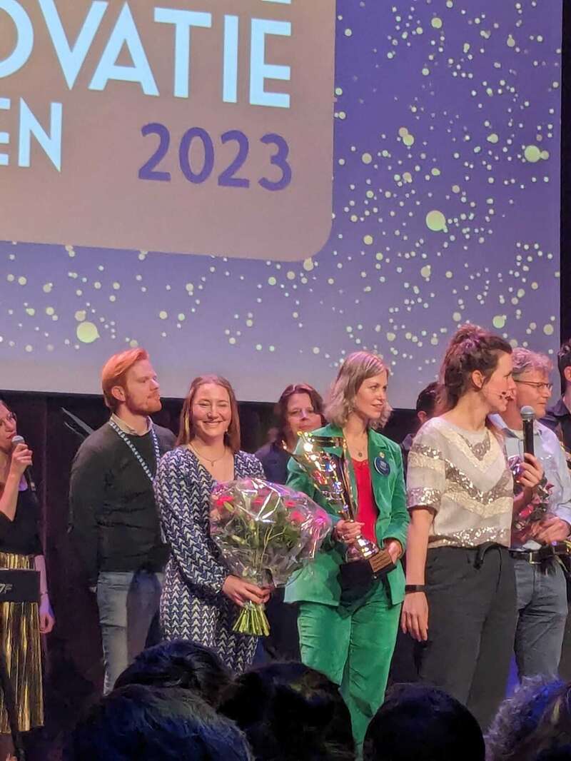 Yara van Hamburg (VertX) - Innovatieprijs voor Contactkaartje Belastingdienst